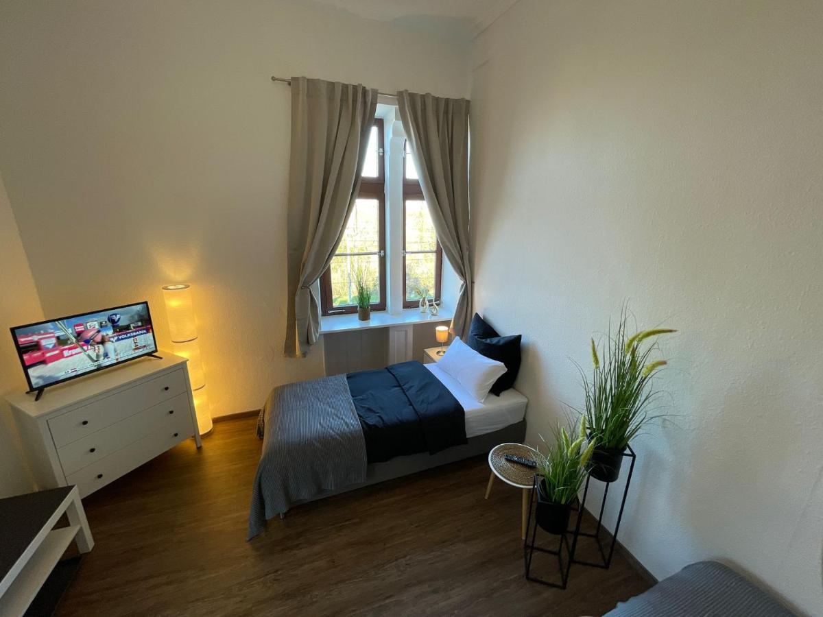 Charmante Wohnung Am Neckar Бад-Вимпфен Экстерьер фото