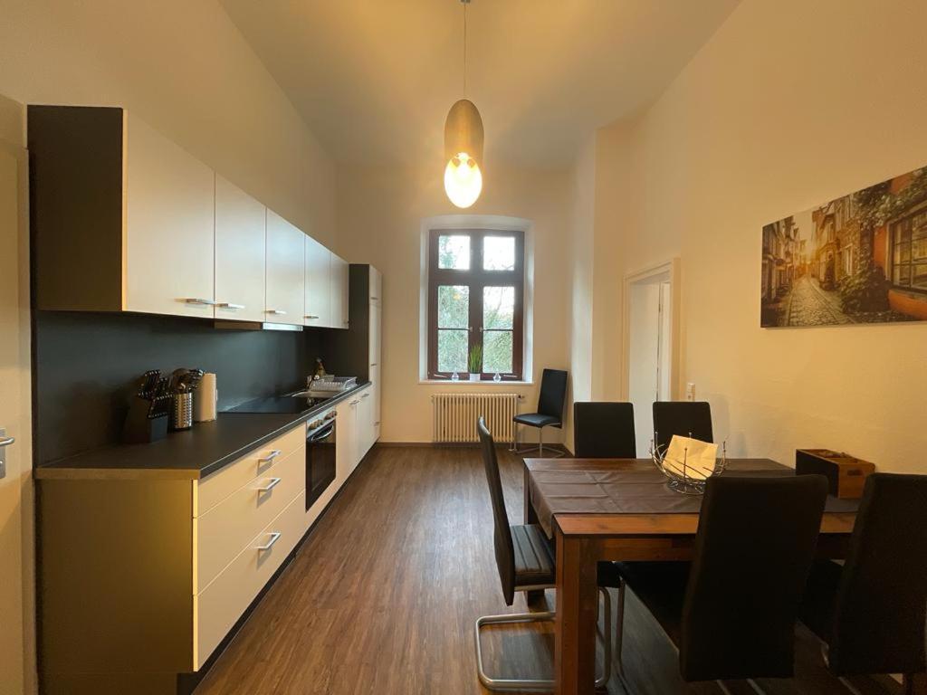 Charmante Wohnung Am Neckar Бад-Вимпфен Экстерьер фото